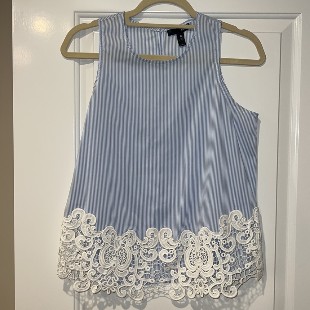 Aqua Lt Blue & White Stripe Sleeveless Top with Lace Bottom